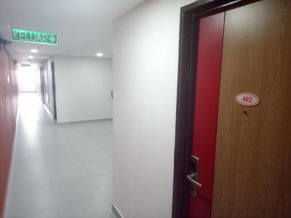 Hotel Check-In - image 9