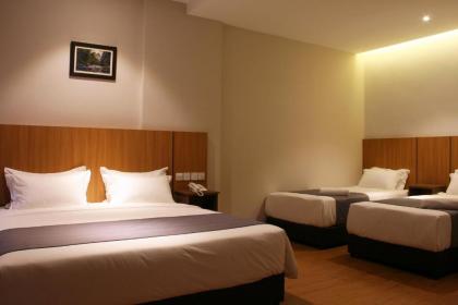 Ahyu Hotel - image 12