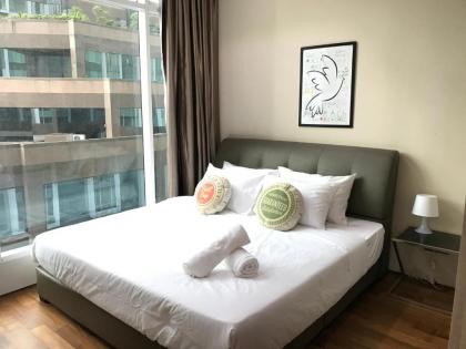 Soho Suites Klcc By Pnut - image 19