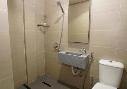 Vivids Hotel - image 20