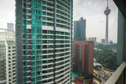 Summer Suites KLCC Apartments - image 13