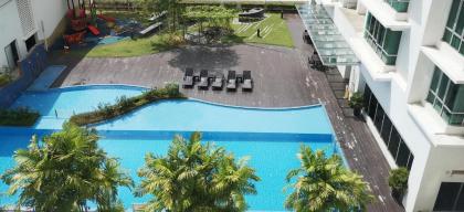 Aston Kiara Suites - image 1