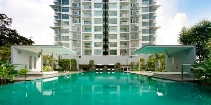 Holiday Heaven - image 9