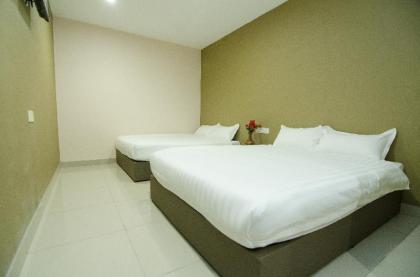 Hotel Raja Bot - image 14