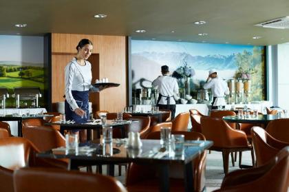 Platinum Service Suites KLCC by SA - image 16