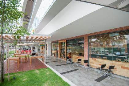 The Robertson by Widebed - image 13