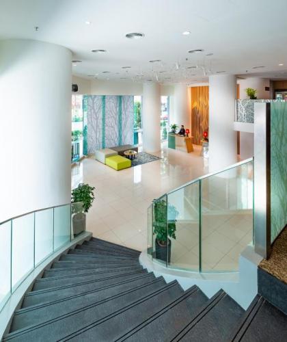 Hilton Garden Inn Kuala Lumpur Tuanku Abdul Rahman South - image 12