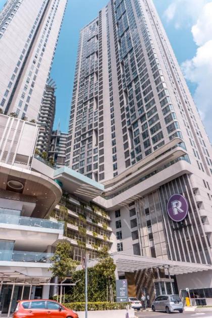 Robertson Premier Suites by Subhome - image 2