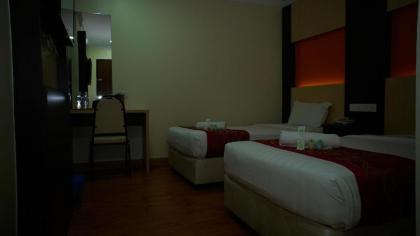 Bitz Hotel - image 19