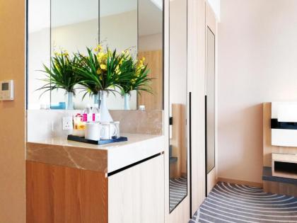 Upper View Regalia Hotel Kuala Lumpur - image 10