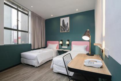 SEASON POINT HOTEL - image 18