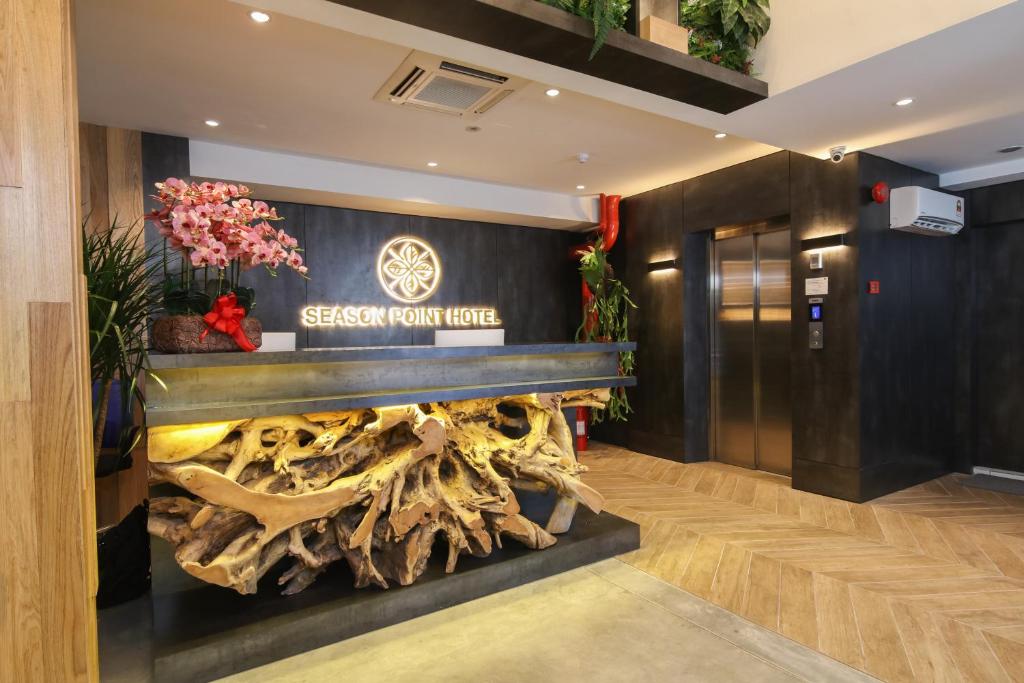 SEASON POINT HOTEL - image 2