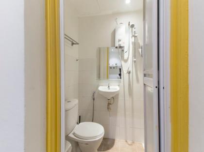 OYO 90121 Summer House Bed & Cafe - image 5