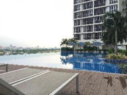 KLHome with KLCC stunning view @ TeLseHomeKL - image 14