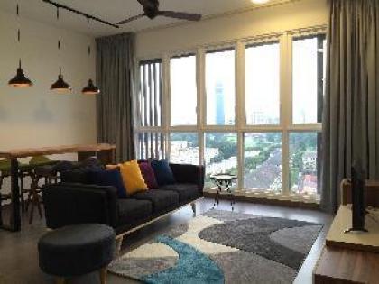 KLHome with KLCC stunning view @ TeLseHomeKL - image 2