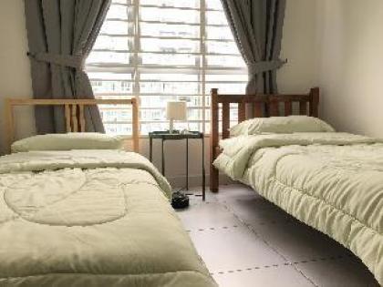 Homestay Twelve Bandar Saujana Putra - image 5