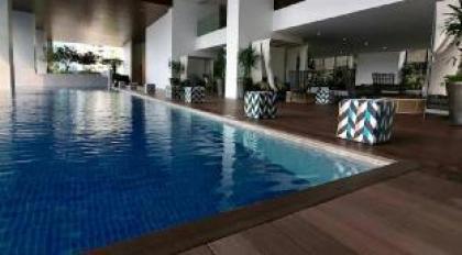 KL Sentral/Bangsar/2 min to LRT/3 Bdr [2 to 9 pax]