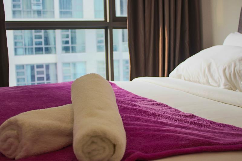 Hala Robertson Suites - main image