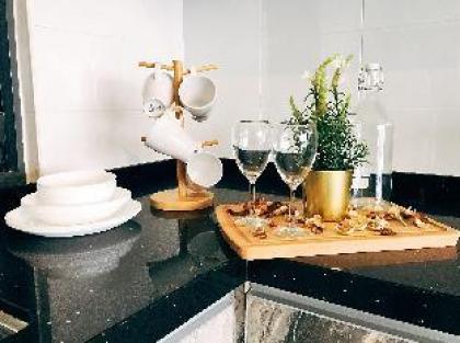 Puchong Setiawalk Penthouse with 14 pax big group Kuala Lumpur 
