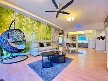 Puchong Setiawalk Penthouse with 14 pax big group - image 10