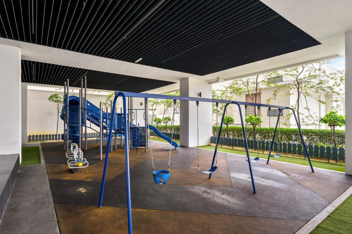 Puchong Setiawalk Penthouse with 14 pax big group - image 6