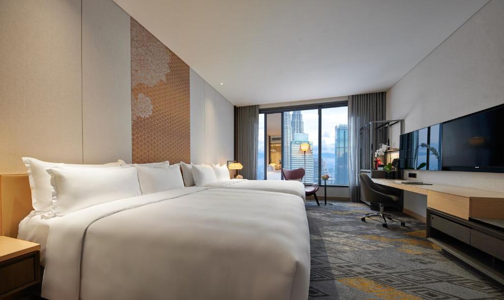EQ Kuala Lumpur - image 7
