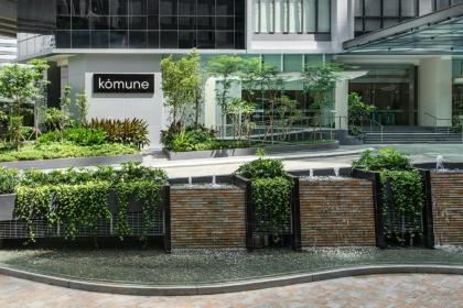 KOMUNE LIVING - image 18