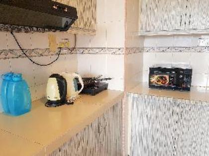 *Great* Location BUKIT BINTANG 2 Bedroom Apartment - image 13