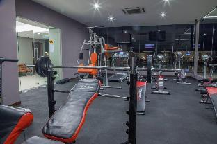 *Great* Location BUKIT BINTANG 2 Bedroom Apartment - image 7