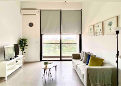 Lynhomes 23 The Establishment Bangsar Duplex Loft  Kuala Lumpur 