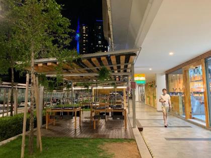 The Robertson by White Forest Suites - image 15