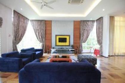 The Garden Homestay - image 16