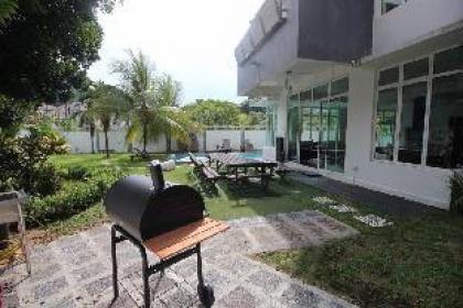 The Garden Homestay - image 6