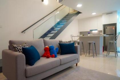 Cozy Modern Loft by De Lux @ EkoCheras KL - image 4