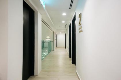 Santa Grand Hotel Central Market - image 10
