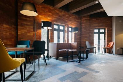 Santa Grand Hotel Central Market - image 15