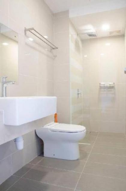 NEW! Nordic Design 2 Bedroom 1km to Desa ParkCity - image 8