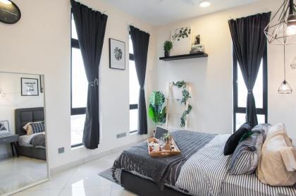 KLCC View  MRT  Spacious & Clean  WefieHome 02 - image 29