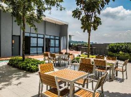Le Pavilion Bandar Puteri Puchong - image 16