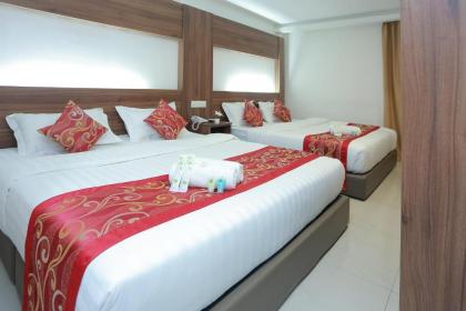 Bitz Bintang Hotel - image 8