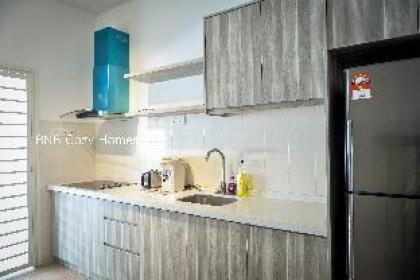 BNB Cozy Homestay @ Emerald West (WiFi) - image 4