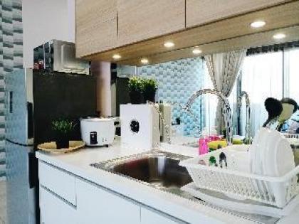 Desa parkcity 1-4pax  cozy suite Plaza arkadia - image 13