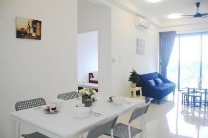 Amour Suite@EkoCheras* SkyPool* MRT* WiFi*4-6pax - image 23