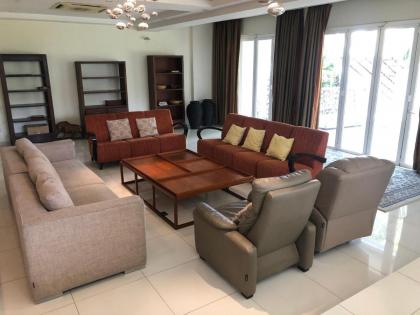 Grande Villa23 Lucky Garden Bangsar KL - image 21