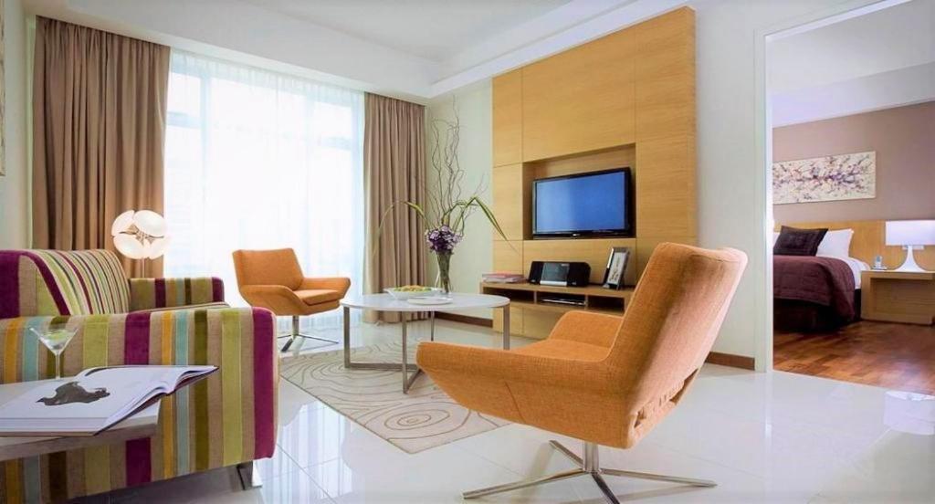 Cormar Suites - image 6