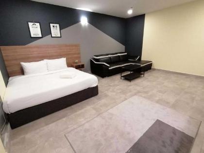 T Hotel Mont Kiara - image 12