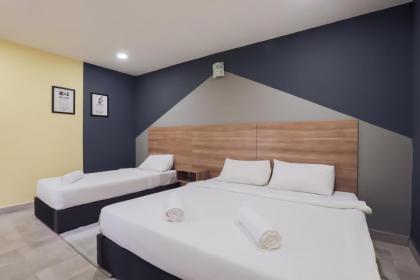 T-HOTEL MONT KIARA - image 2