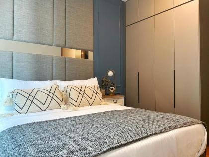 Sky Suites at KLCC by Like Home - image 14