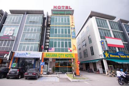 OYO 679 Saujana City Hotel - image 15