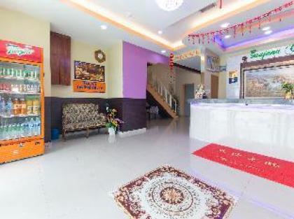OYO 679 Saujana City Hotel - image 8